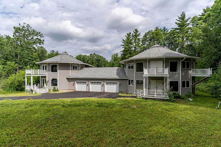 Bean Group | 27 Sherman Ave Brentwood 03833 NH | home for sale Photo 1