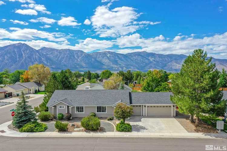 1225 Springtime Dr Gardnerville, NV 89460