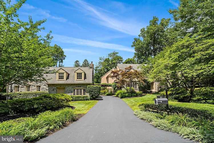 262 Curwen Rd Bryn Mawr, PA 19010