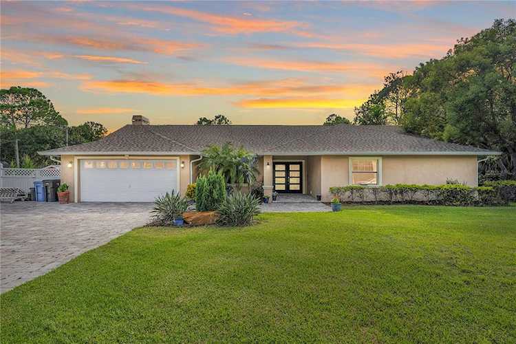 10406 Stirrup WAY Tampa, FL 33626