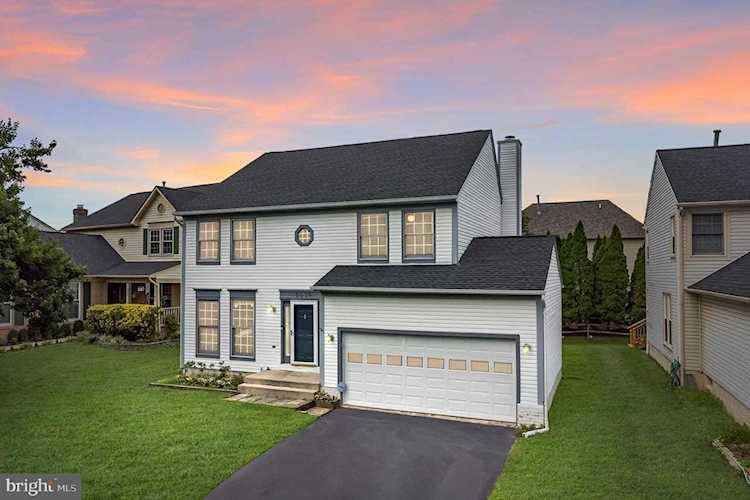 5639 Flagler Dr Centreville, VA 20120