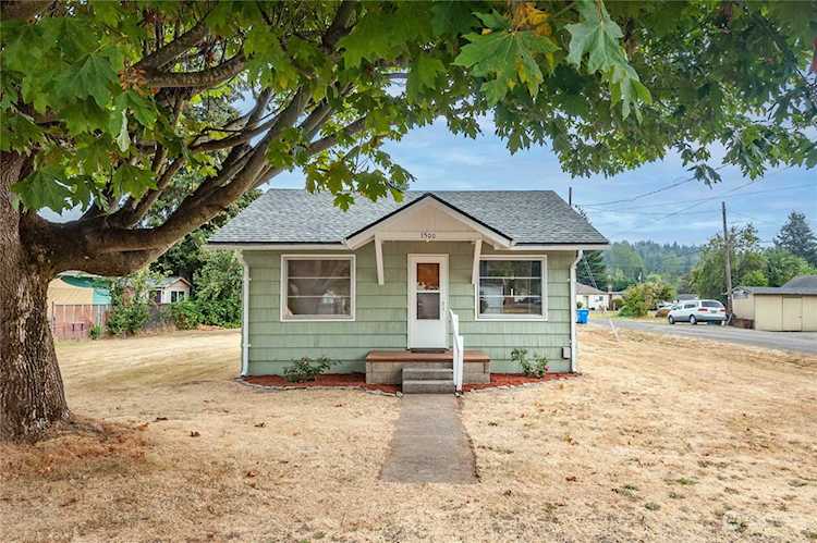 1500 N 2nd Ave Kelso, WA 98626 | MLS® 1996250 Photo 1