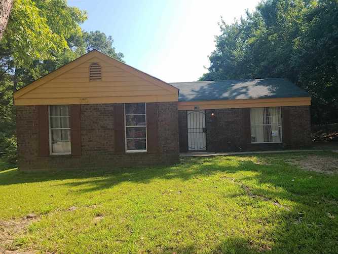 4146 University St Memphis, TN 38127 | MLS 10133464 Photo 1