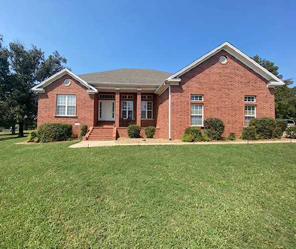204 Castlegate Loop Russellville, AR 72801