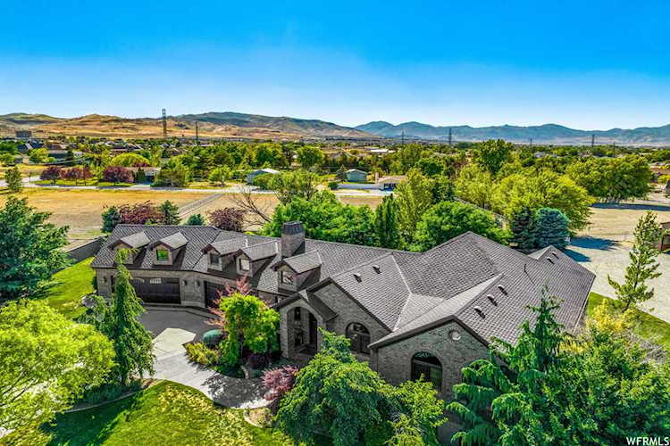 14952 S 2405 W Bluffdale, UT 84065