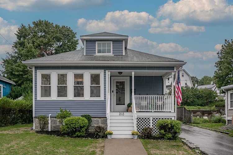 203 Milton St Milton, MA 02170