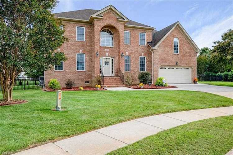 305 Mistral Place Chesapeake, VA 23322