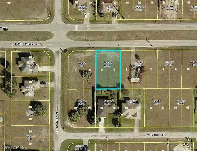 24 E Kismet Cape Coral, FL 33909