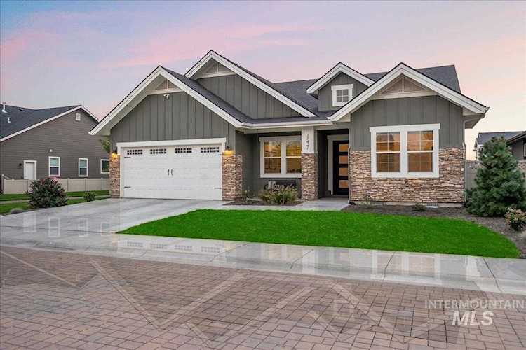 4537 Tirso Avenue Meridian, ID 83646