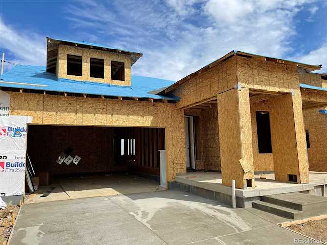 251 Maddox Ln Erie, CO 80516