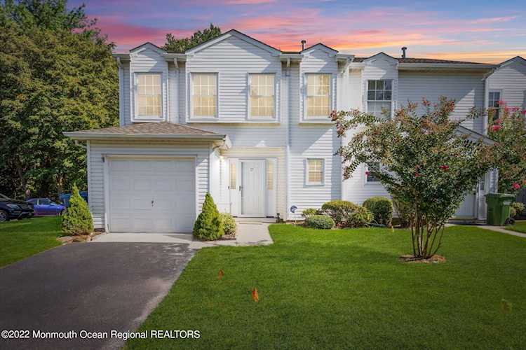 17 S Pointe Circle Tinton Falls, NJ 07753 | MLS 22229219 Photo 1