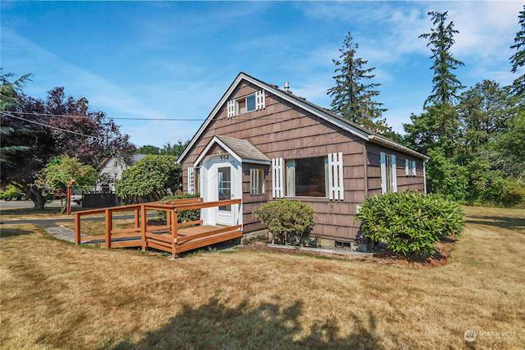 554 Quick Rd Castle Rock, WA 98611