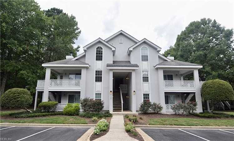 720 Inlet Quay #E Chesapeake, VA 23320 home for sale, MLS#10456202 - Crescas Real Estate Photo 1