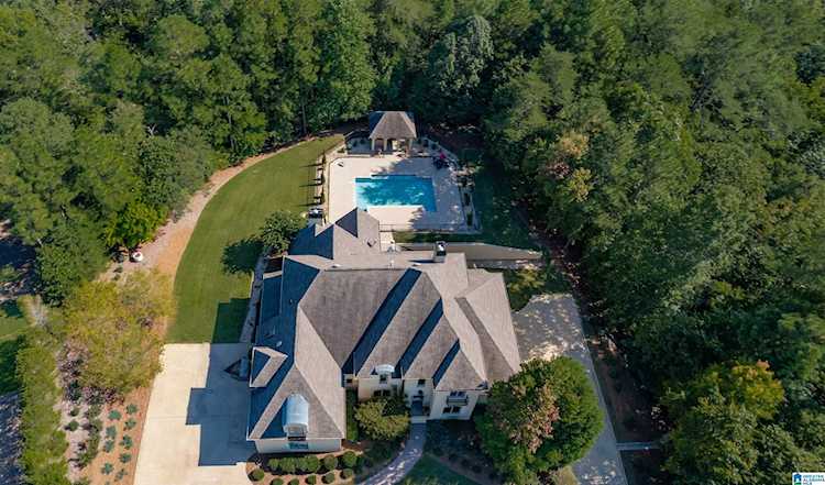4501 High Court Circle Hoover, AL 35242