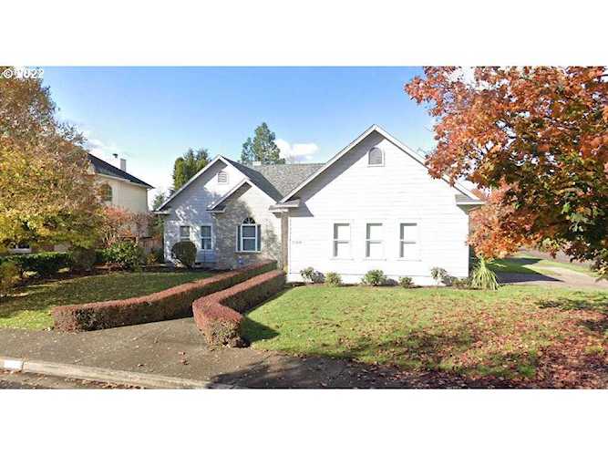 3199 Saint Croix Eugene, OR 97408 | MLS 22346263 Photo 1