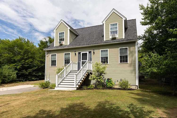 Bean Group | 73 Cherub Dr Farmington 03835 NH | home for sale Photo 1