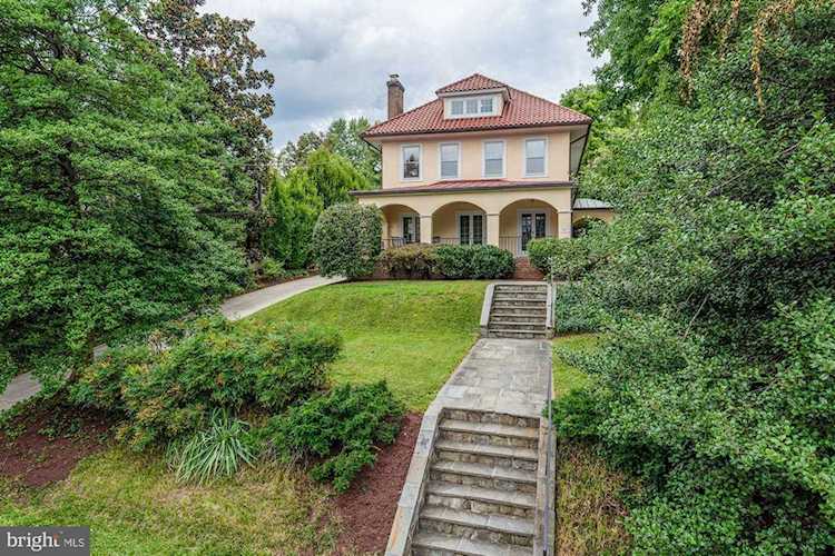 3415 Woodley Rd NW Washington, DC 20016