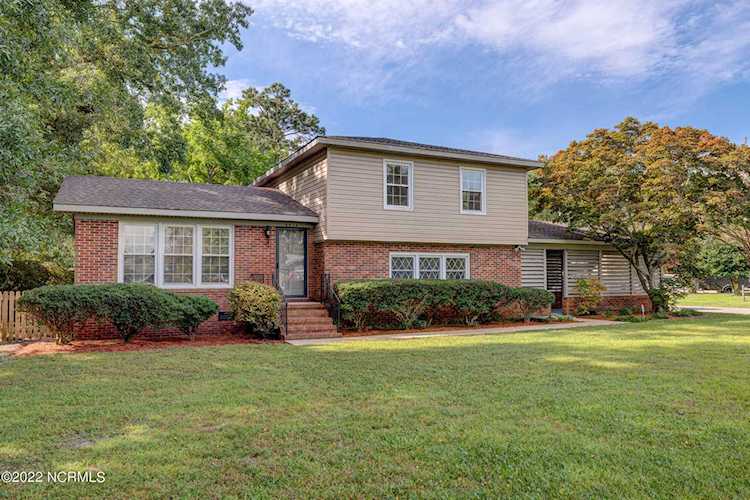 4514 Spring View Drive Wilmington, NC 28405