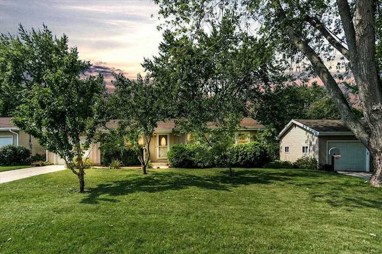 316 Kristi Ln Stoughton, WI 53589