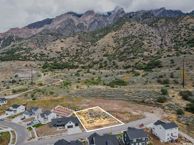 337 E Saddleback Rd Willard, UT 84340