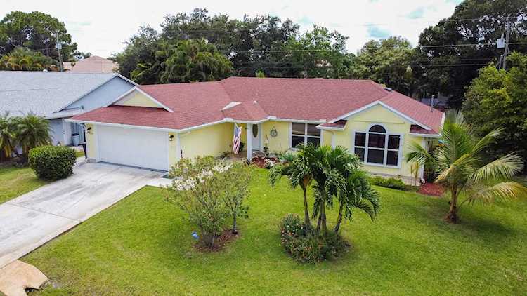 2030 SW Oxbow Way Palm City, FL 34990
