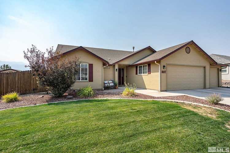 807 Mariposa Rd Dayton, NV 89403-6379