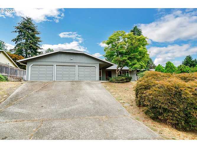 2615 SE Talton AVE Vancouver, WA 98683
