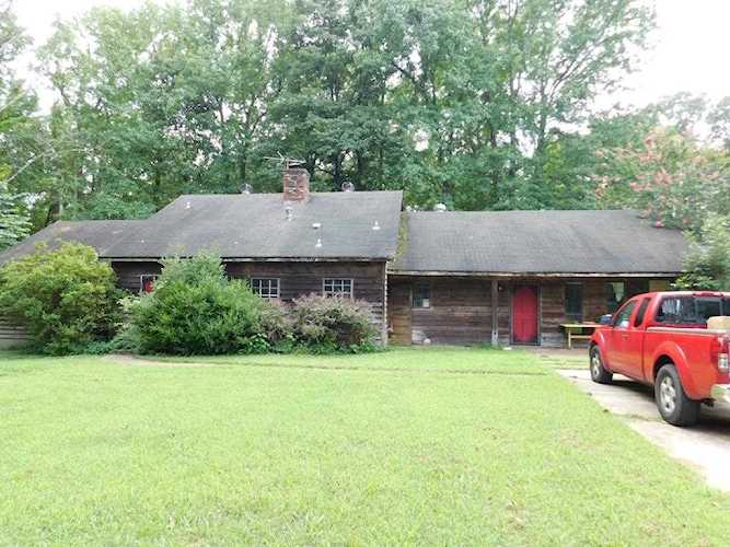 1925 Thal Cv Millington, TN 38053