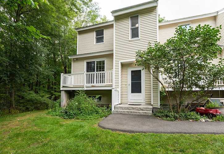 Bean Group | 34 Pine Meadows Dr Exeter 03833 NH | condo for sale Photo 1