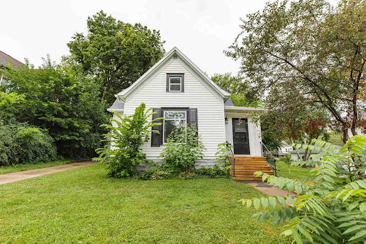 1015 Tremont St Cedar Falls IA 50613 | home for sale | MLS#:20223896 Photo 1