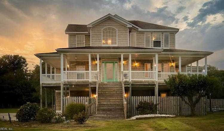 187 Jones Ln Knotts Island, NC 27950