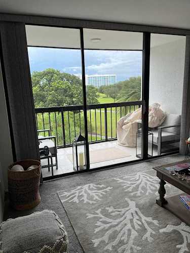 1943 Bridgewood Drive #1943 Boca Raton, FL 33434