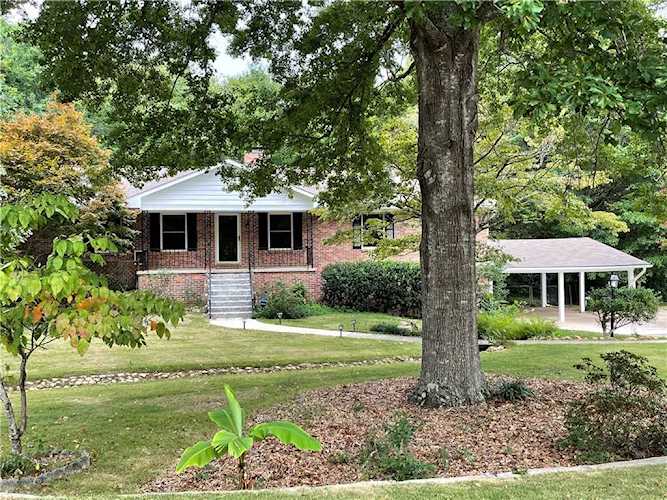 426 Sehoy Circle Auburn, AL 36830 | MLS 159696 Photo 1