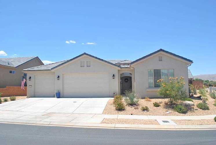 4236 S Green Finch DR St George, UT 84790