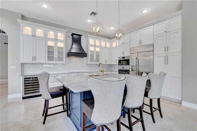 6808 NW 116th Ave Parkland, FL 33076