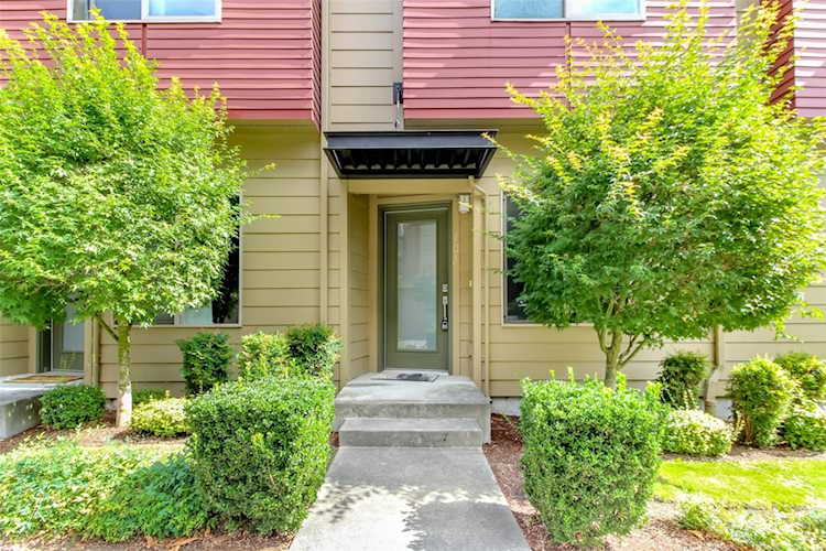 703 S 23rd St Tacoma, WA 98405
