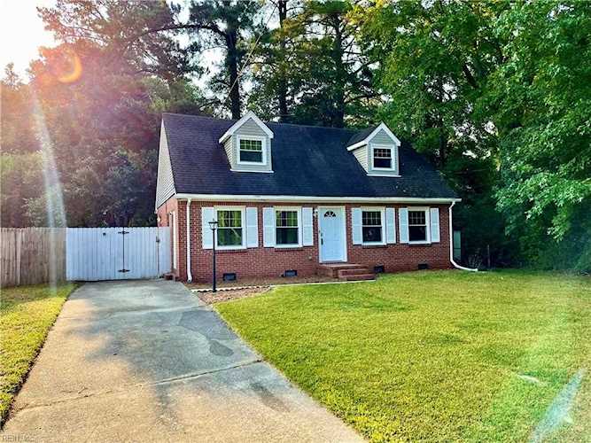 3209 Madden Terrace Portsmouth, VA 23703