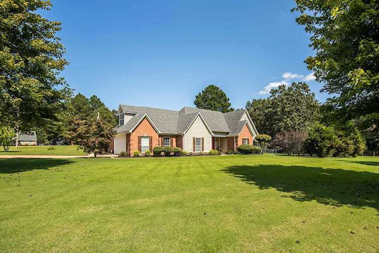 30 Kimberly Cv Piperton, TN 38017 | MLS 10133705 Photo 1