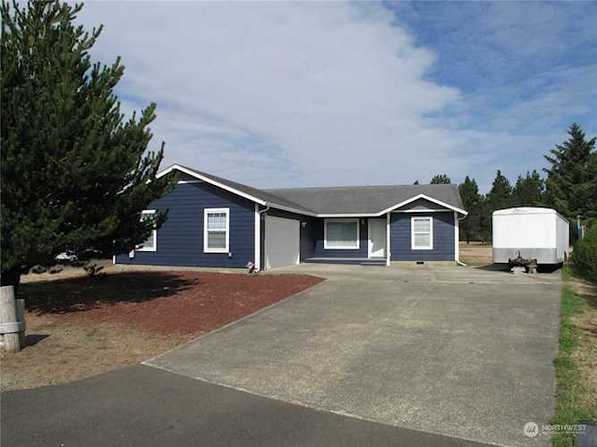 1405 314th Place Ocean Park, WA 98640