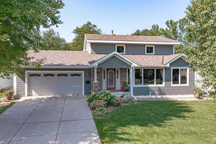 4517 Orchard Avenue N Robbinsdale, MN 55422