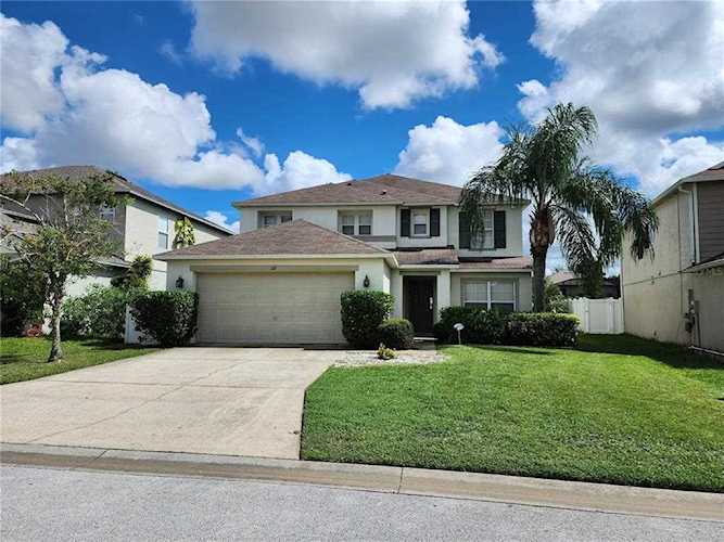 318 Canna Dr Davenport, FL 33897