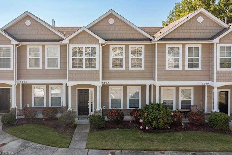 5017 Lansglen Ct Virginia Beach, VA 23462 home for sale, MLS#10457315 - Crescas Real Estate Photo 1
