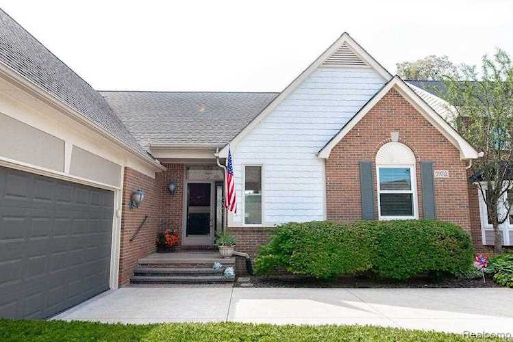 59712 Glacier Washington, MI 48094