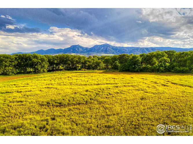 5163 Independence Rd Boulder, CO 80301