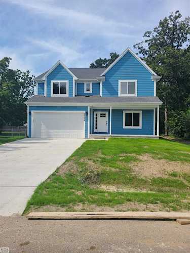 45539 Wakefield Shelby, MI 48317