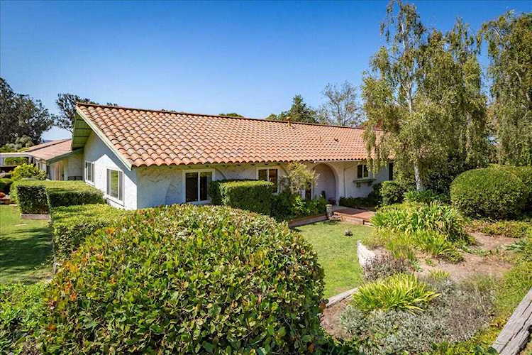 2166 Lake Marie Drive Santa Maria, CA 93455