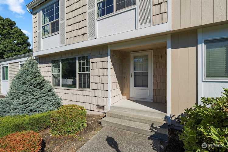 8626 Onyx Dr SW #D Lakewood, WA 98498 | MLS® 1987868 Photo 1