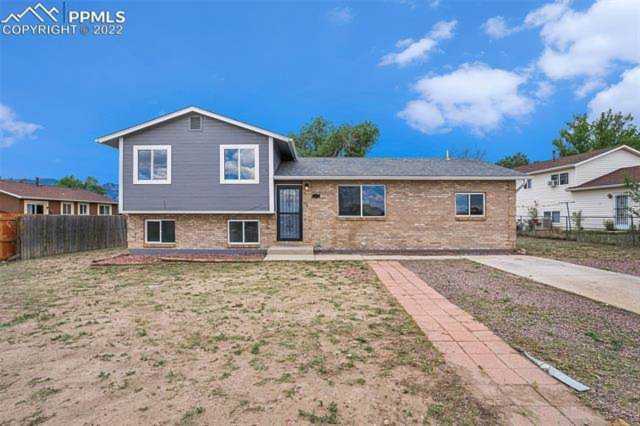 1620 Zebulon Drive Colorado Springs, CO 80910