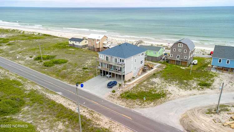 944 New River Inlet Road North Topsail Beach, NC 28460