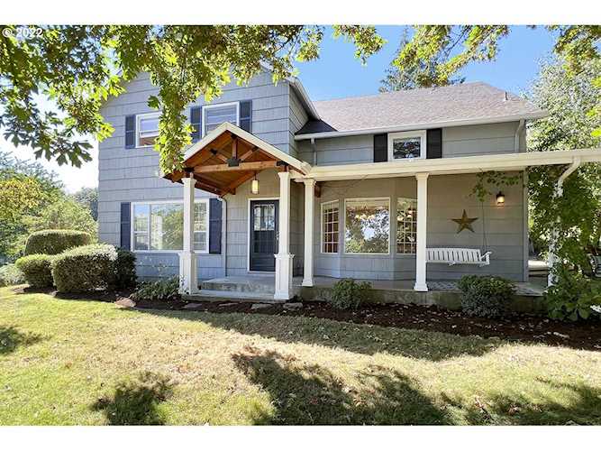 16400 SE Sager RD Happy Valley, OR 97086